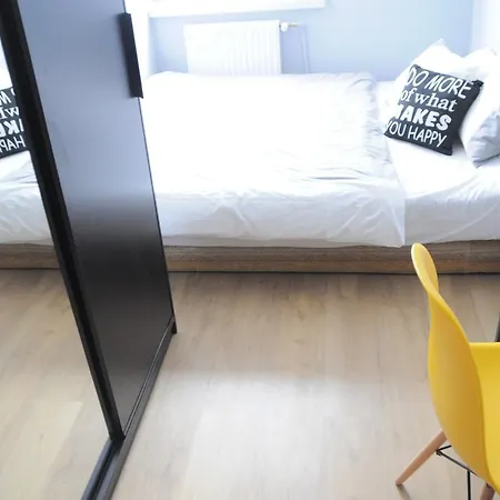 Hostal - Armii Krajowej 1 Sopot