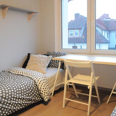 - Armii Krajowej 1 Hostal *