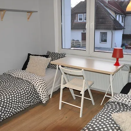 - Armii Krajowej 1 Hostal